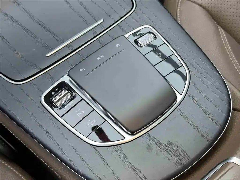 Mercedes-Benz E-Class PHEV 2022 E 350 e L Plug-in Hybrid Sports Sedan — миниатюра 14