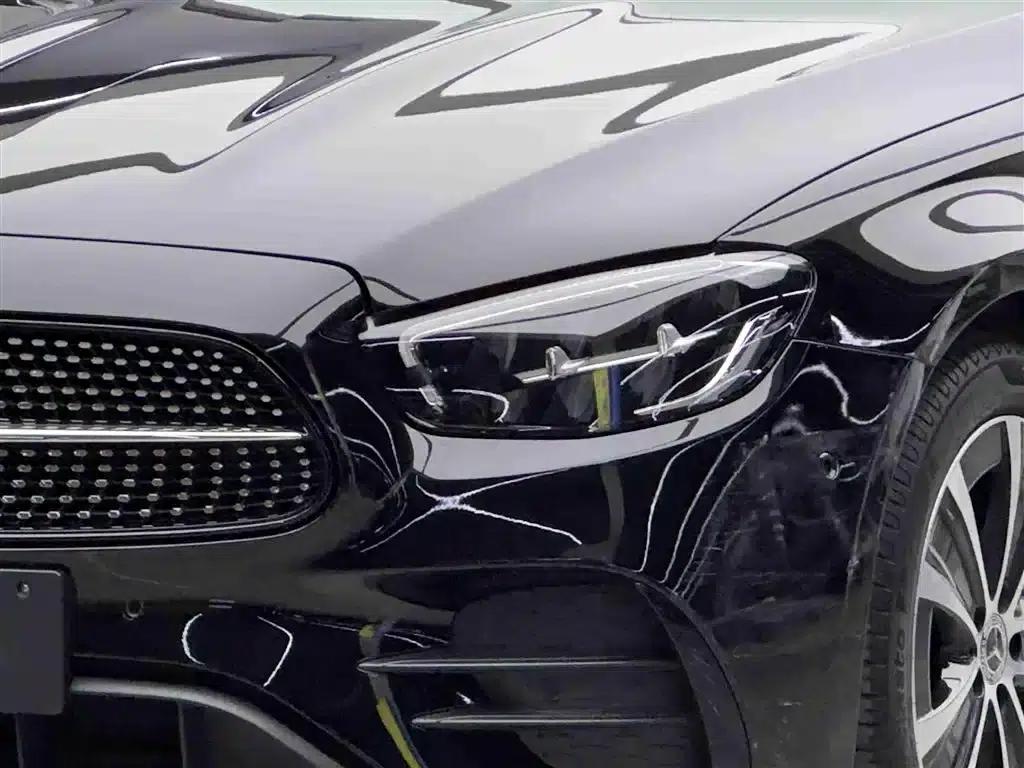 Mercedes-Benz E-Class PHEV 2022 E 350 e L Plug-in Hybrid Sports Sedan — миниатюра 3
