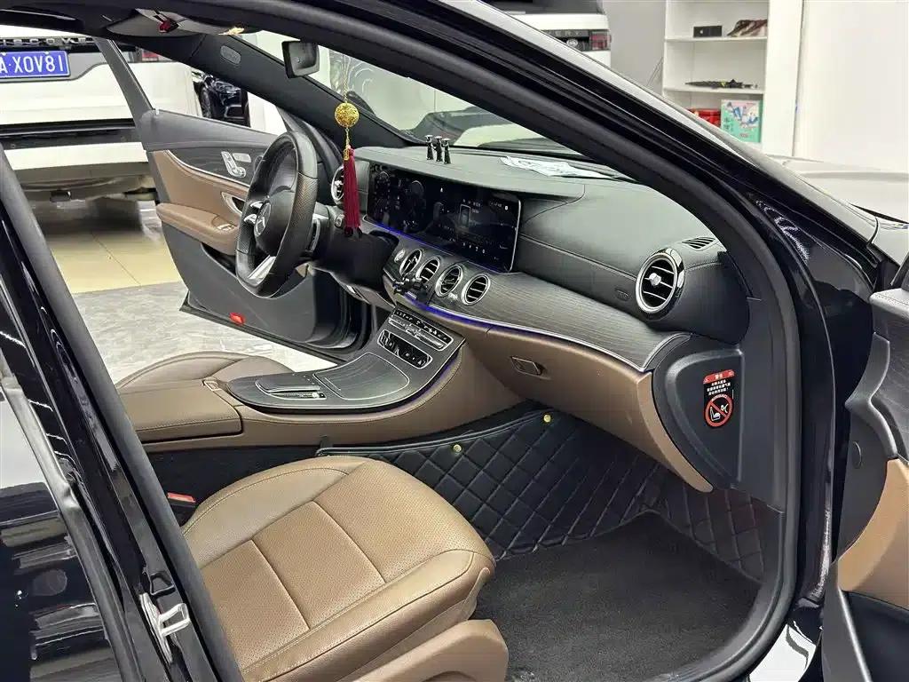 Mercedes-Benz E-Class PHEV 2022 E 350 e L Plug-in Hybrid Sports Sedan — миниатюра 8