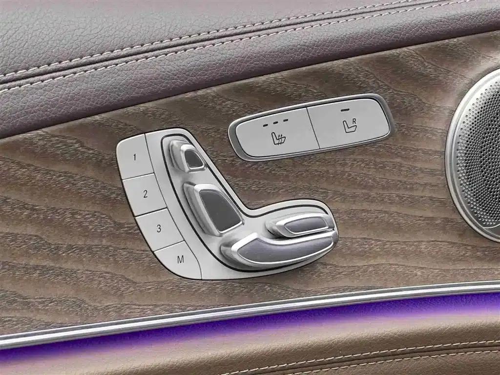 Mercedes-Benz E-Class PHEV 2022 E 350 e L Plug-in Hybrid Sedan — миниатюра 15