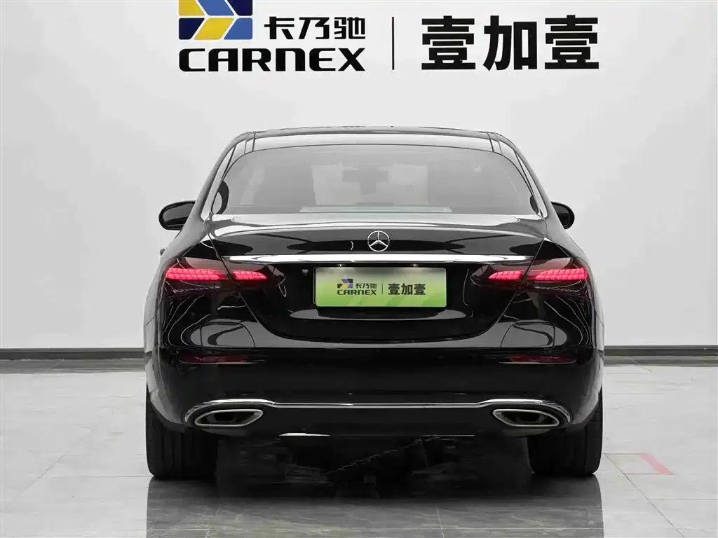 Mercedes-Benz E-Class PHEV 2022 E 350 e L Plug-in Hybrid Sedan — миниатюра 17