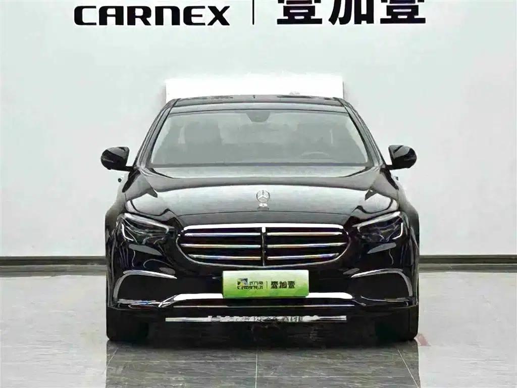 Mercedes-Benz E-Class PHEV 2022 E 350 e L Plug-in Hybrid Sedan — миниатюра 2