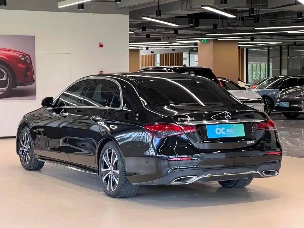 Mercedes-Benz E-Class PHEV 2023 E 350 e L Plug-in Hybrid Sports Sedan — миниатюра 5