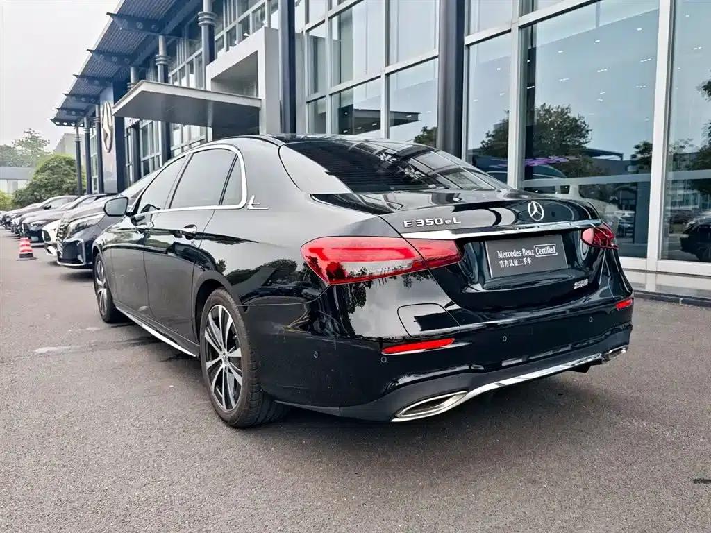 Mercedes-Benz E-Class PHEV 2023 E 350 e L Plug-in Hybrid Sports Sedan — миниатюра 3