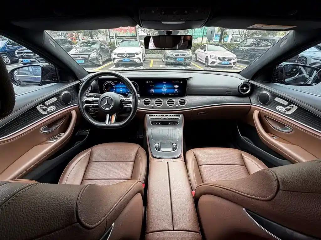 Mercedes-Benz E-Class PHEV 2023 E 350 e L Plug-in Hybrid Sports Sedan — миниатюра 6