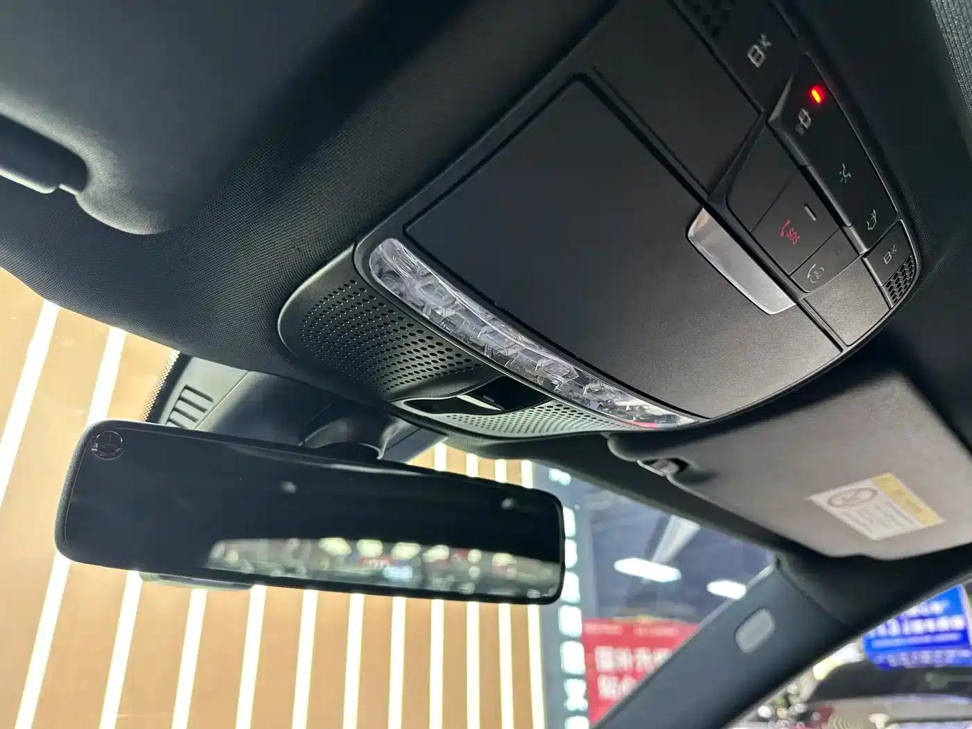 Mercedes-Benz E-Class PHEV 2022 Facelift E 350 e L Plug-in Hybrid Sports Sedan — миниатюра 14