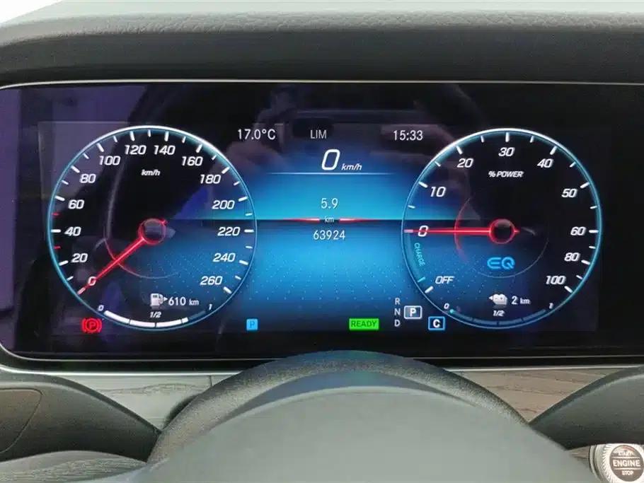 Mercedes-Benz E-Class PHEV 2022 Facelift E 350 e L Plug-in Hybrid Sports Sedan — миниатюра 14