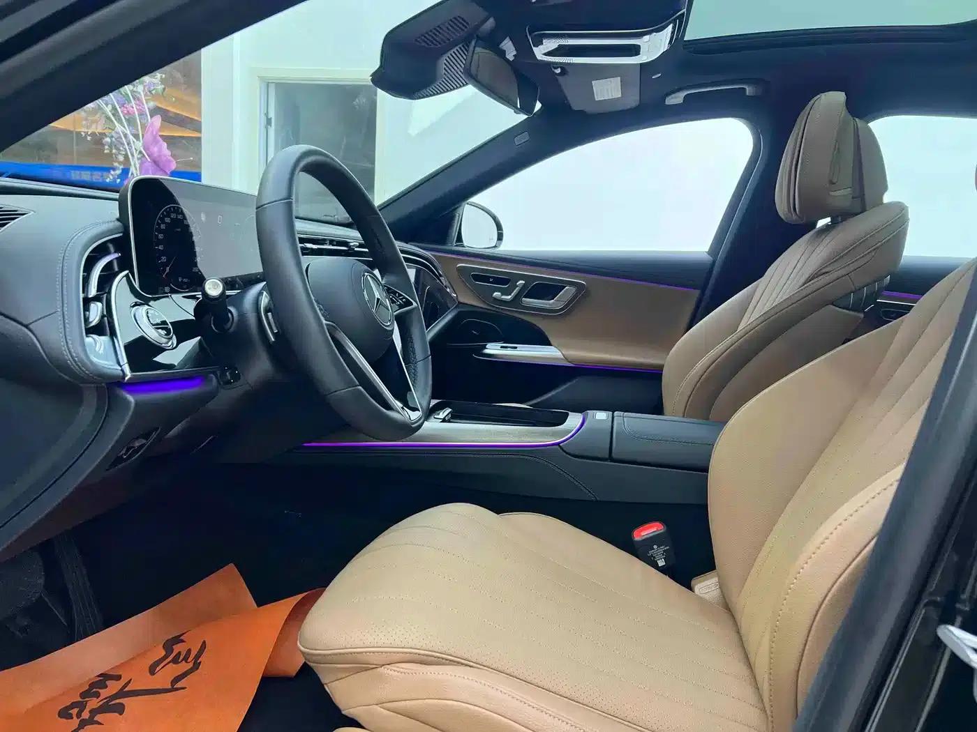 Mercedes-Benz E-Class PHEV 2024 E 350 e L Plug-in Hybrid Sedan — миниатюра 18