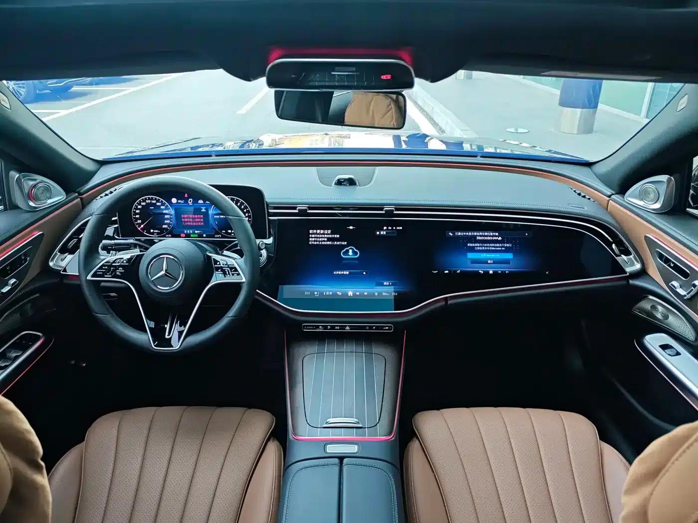 Mercedes-Benz E-Class PHEV 2024 E 350 e L Plug-in Hybrid Sedan — миниатюра 5