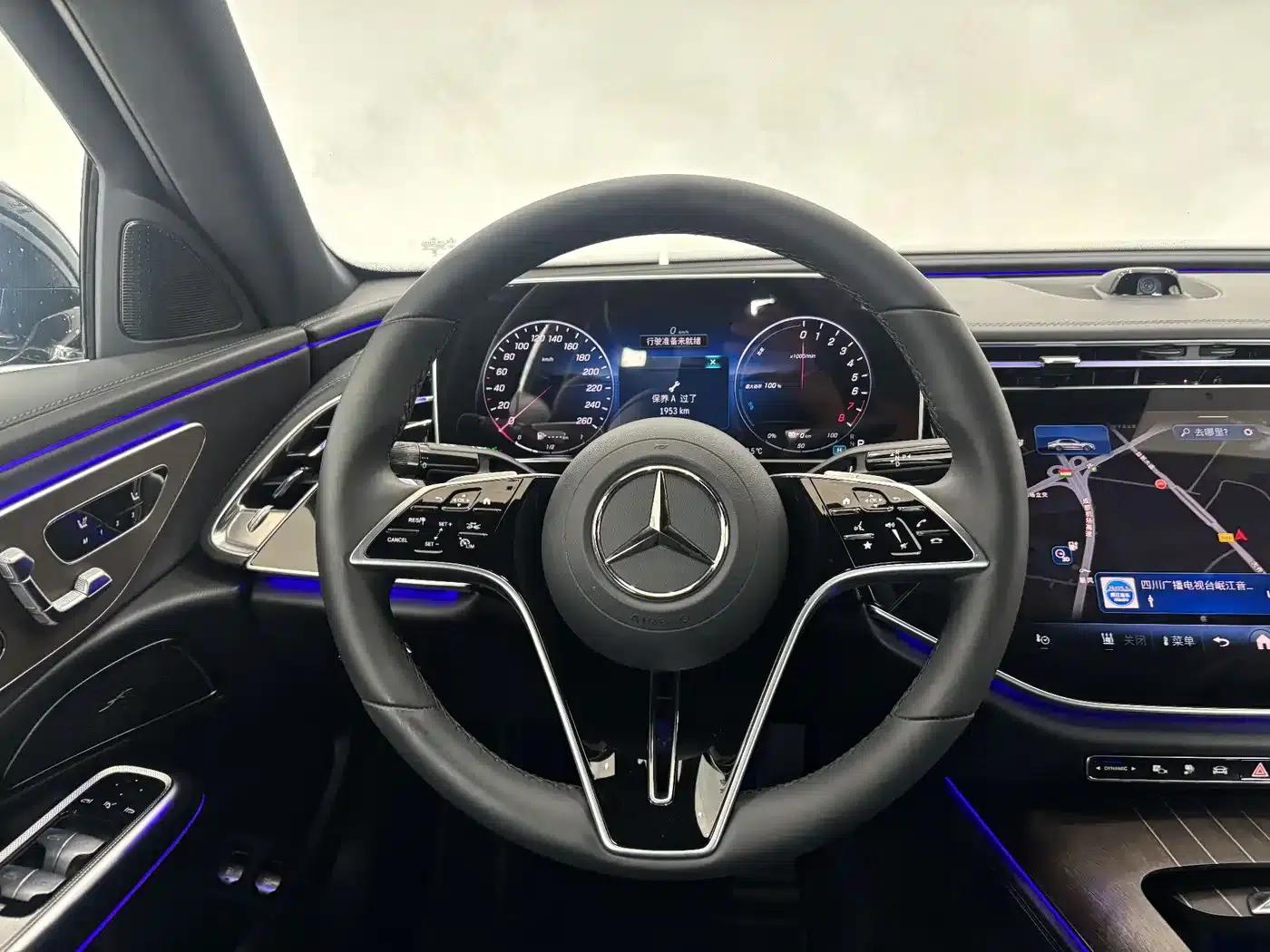 Mercedes-Benz E-Class PHEV 2024 E 350 e L Plug-in Hybrid Sedan — миниатюра 16