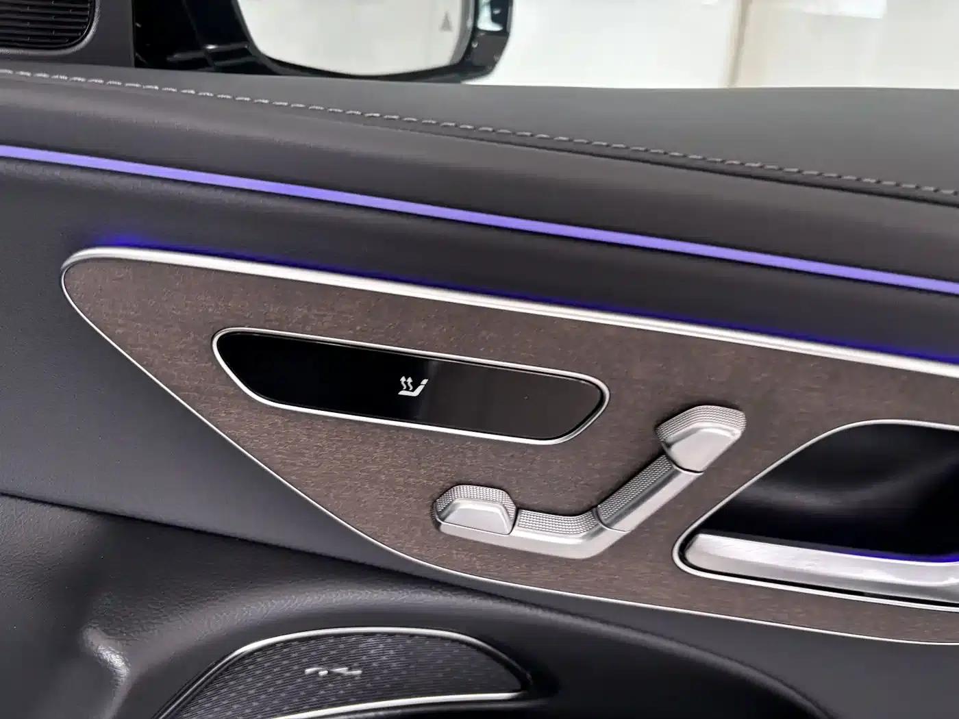 Mercedes-Benz E-Class PHEV 2024 E 350 e L Plug-in Hybrid Sedan — миниатюра 26