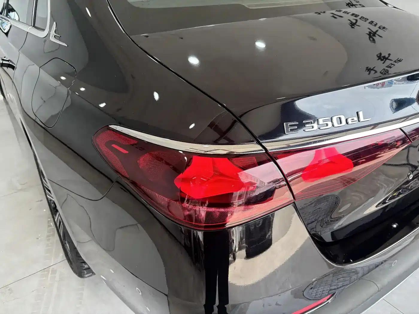 Mercedes-Benz E-Class PHEV 2024 E 350 e L Plug-in Hybrid Sedan — миниатюра 10