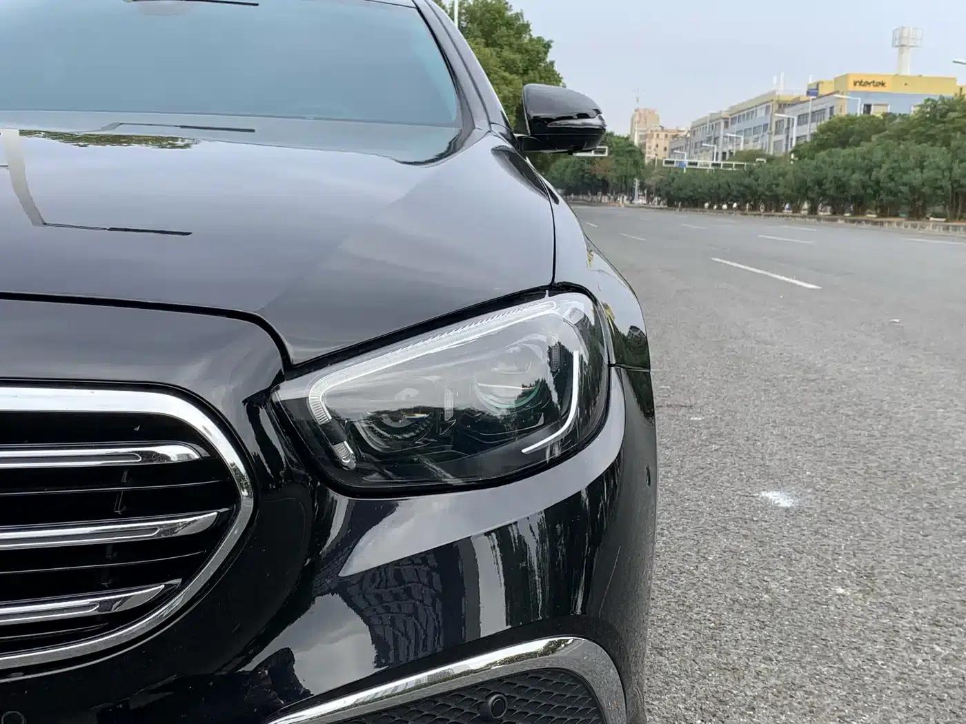 Mercedes-Benz E-Class PHEV 2022 Facelift E 350 e L Plug-in Hybrid Sedan — миниатюра 13