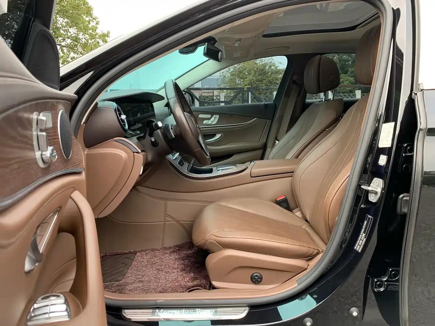 Mercedes-Benz E-Class PHEV 2022 Facelift E 350 e L Plug-in Hybrid Sedan — миниатюра 14