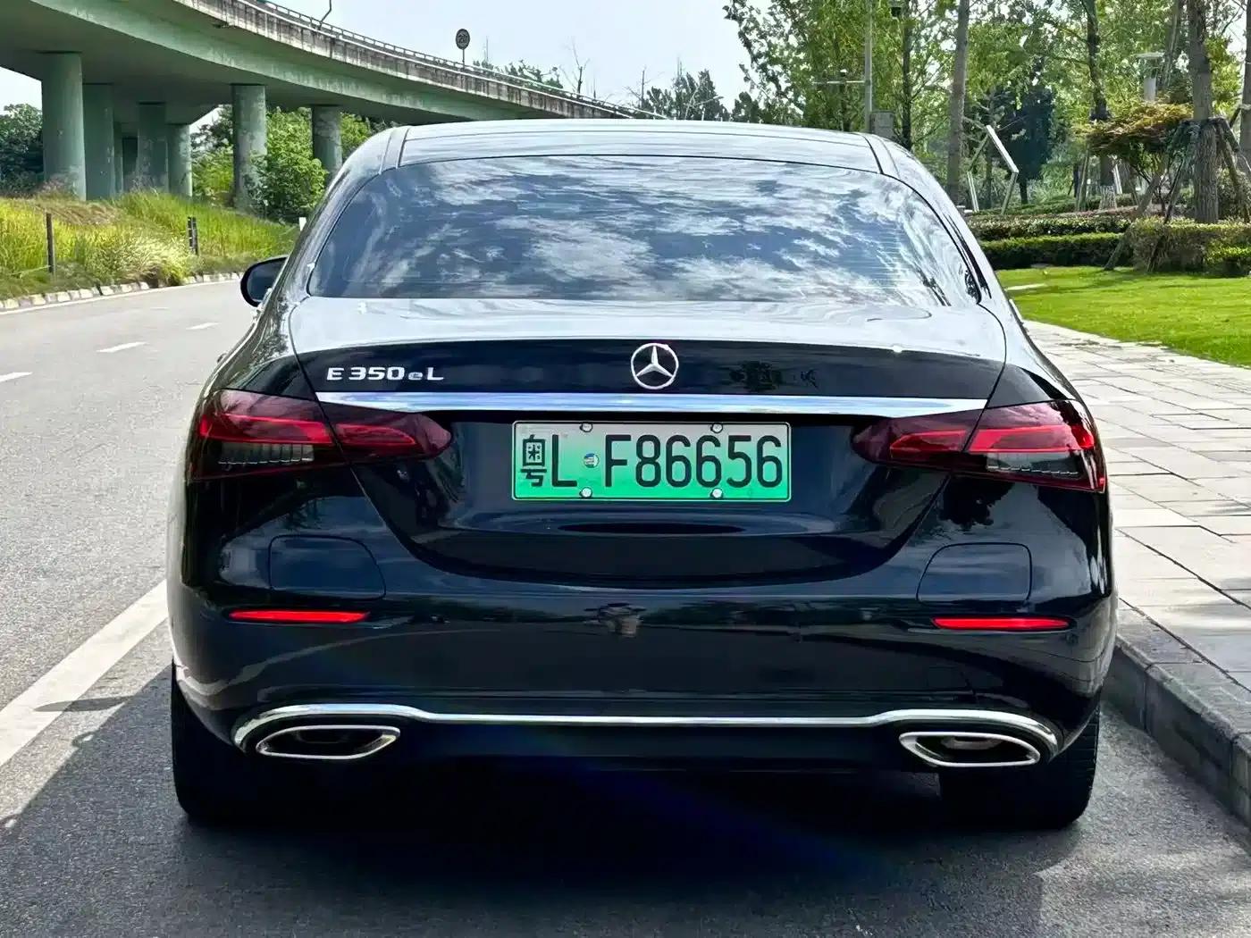 Mercedes-Benz E-Class PHEV 2021 E 350 e L Plug-in Hybrid Sedan — миниатюра 5