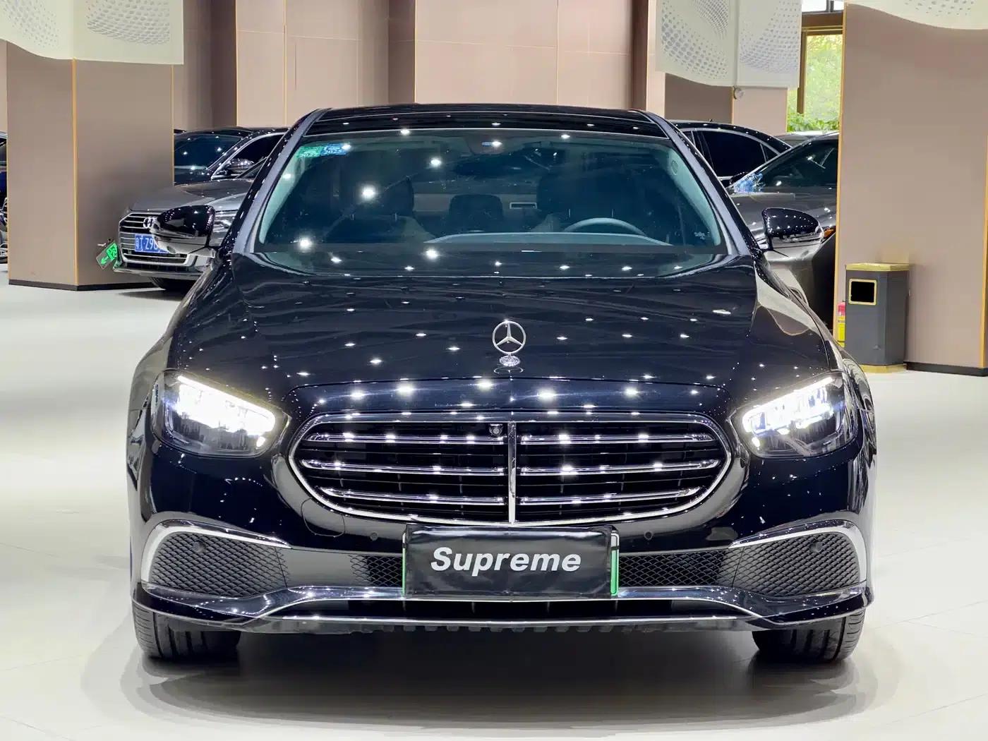 Mercedes-Benz E-Class PHEV 2021 E 350 e L Plug-in Hybrid Sedan — миниатюра 2
