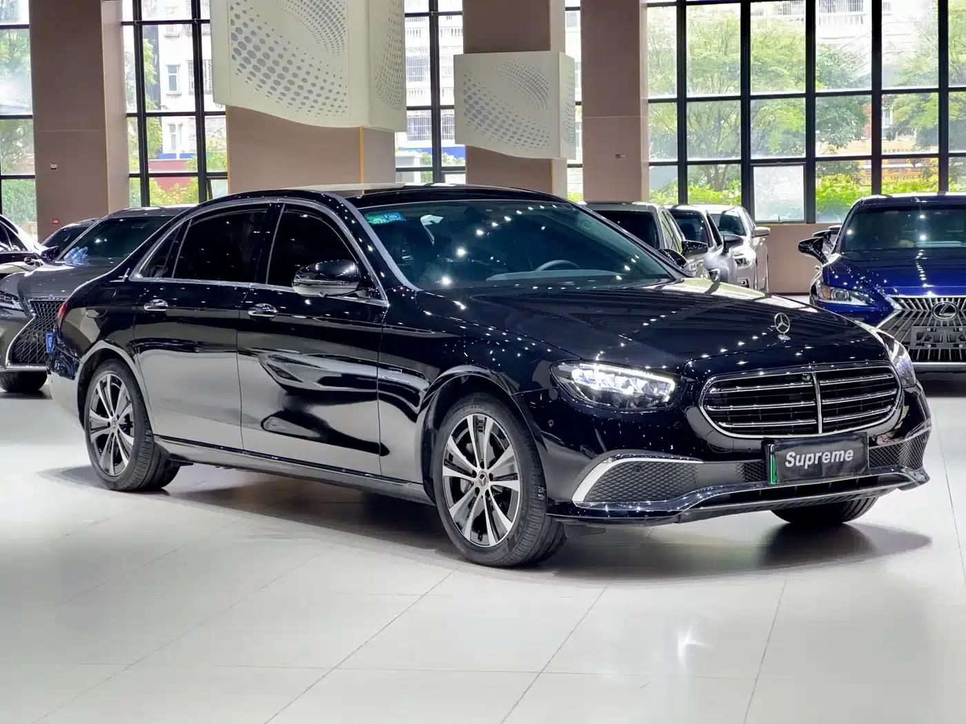 Mercedes-Benz E-Class PHEV 2021 E 350 e L Plug-in Hybrid Sedan — миниатюра 3