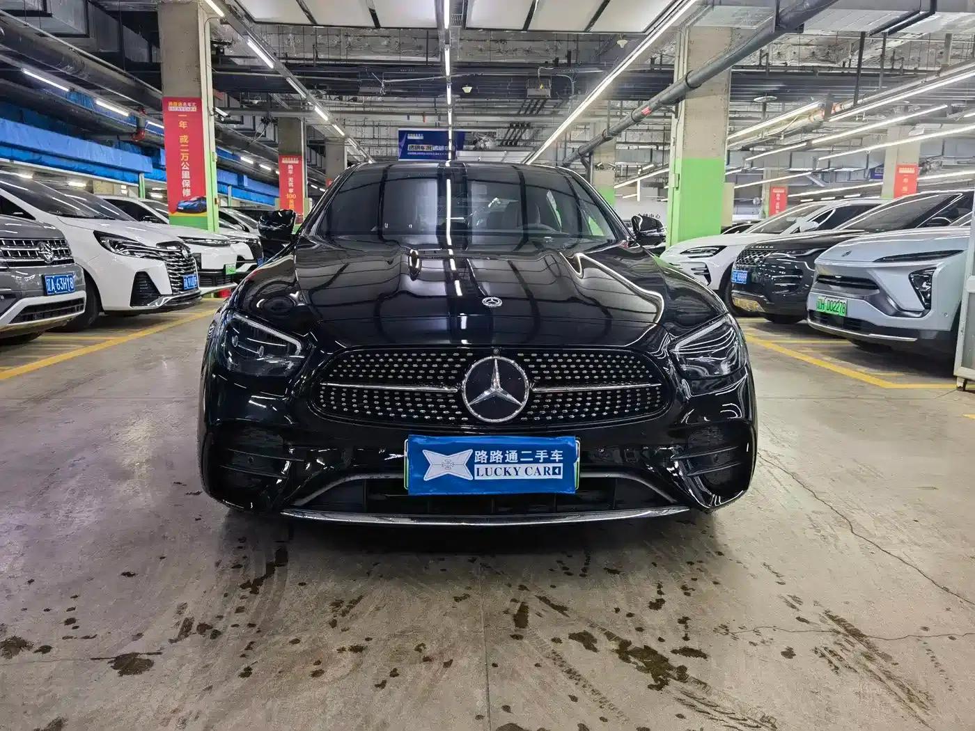 Mercedes-Benz E-Class PHEV 2021 E 350 e L Plug-in Hybrid Sports Sedan — миниатюра 2