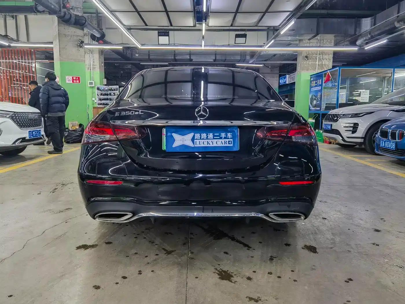 Mercedes-Benz E-Class PHEV 2021 E 350 e L Plug-in Hybrid Sports Sedan — миниатюра 5