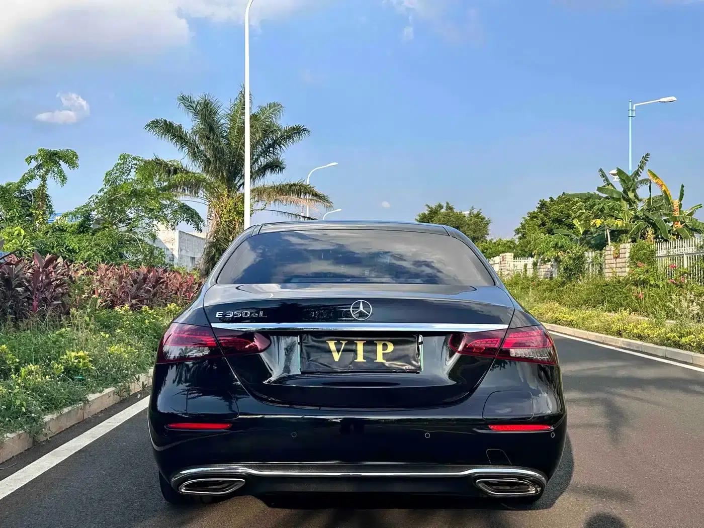 Mercedes-Benz E-Class PHEV 2023 E 350 e L Plug-in Hybrid Sedan — миниатюра 9