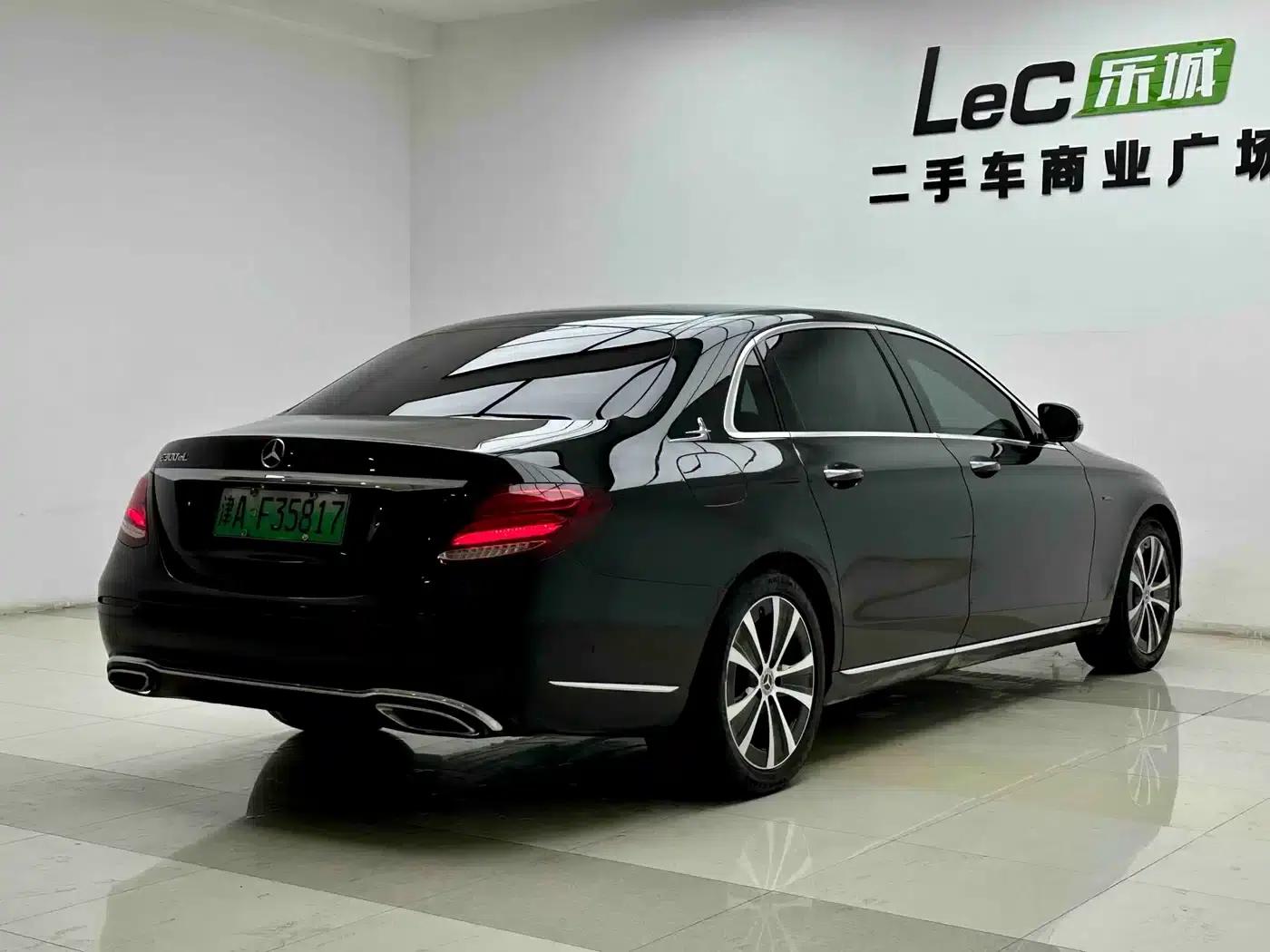 Mercedes-Benz E-Class PHEV 2020 E 300 e L — миниатюра 6