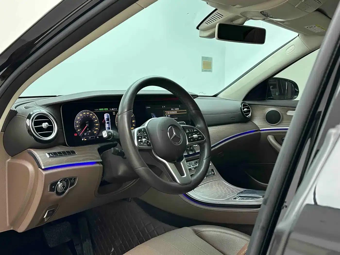 Mercedes-Benz E-Class PHEV 2020 E 300 e L — миниатюра 9