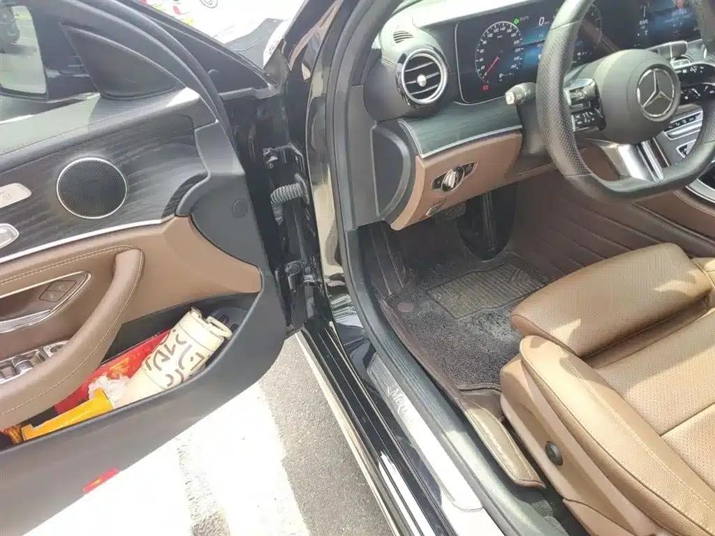 Mercedes-Benz E-Class PHEV 2022 Facelift E 350 e L Plug-in Hybrid Sports Sedan — миниатюра 17