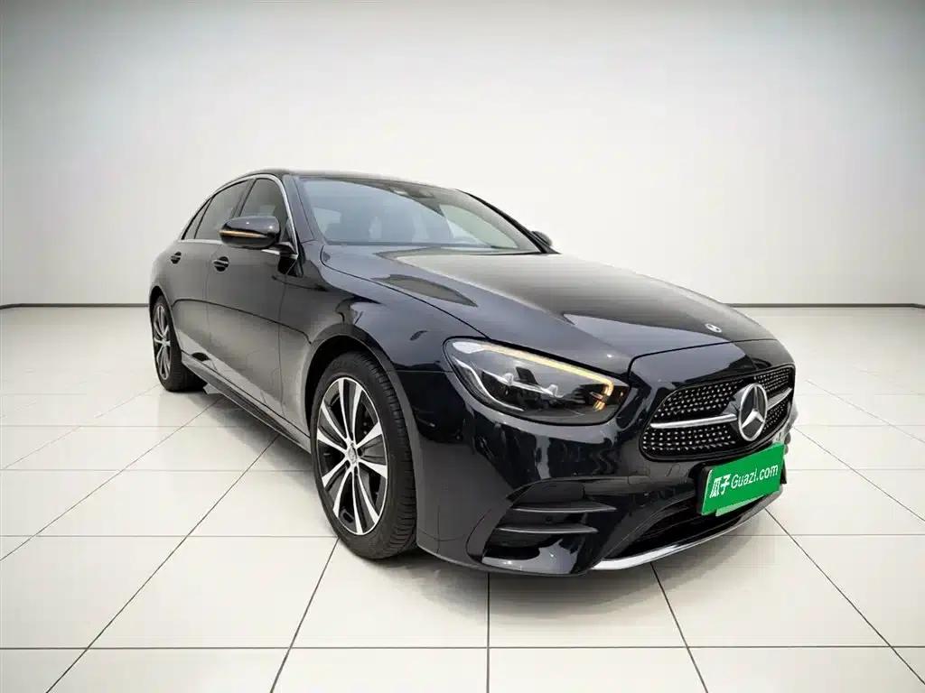 Mercedes-Benz E-Class PHEV 2022 Facelift E 350 e L Plug-in Hybrid Sports Sedan — миниатюра 3