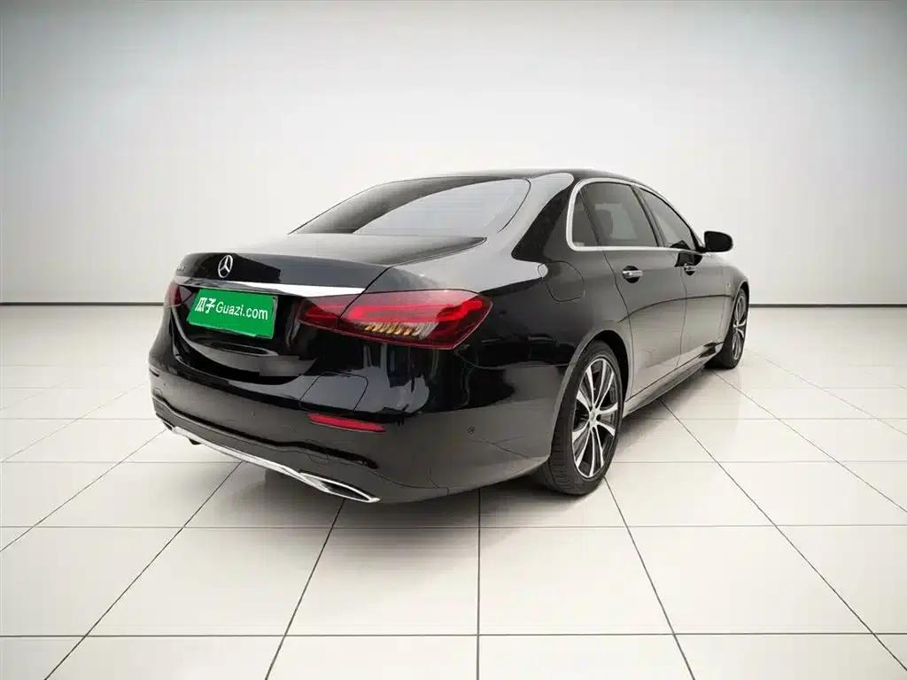 Mercedes-Benz E-Class PHEV 2022 Facelift E 350 e L Plug-in Hybrid Sports Sedan — миниатюра 6
