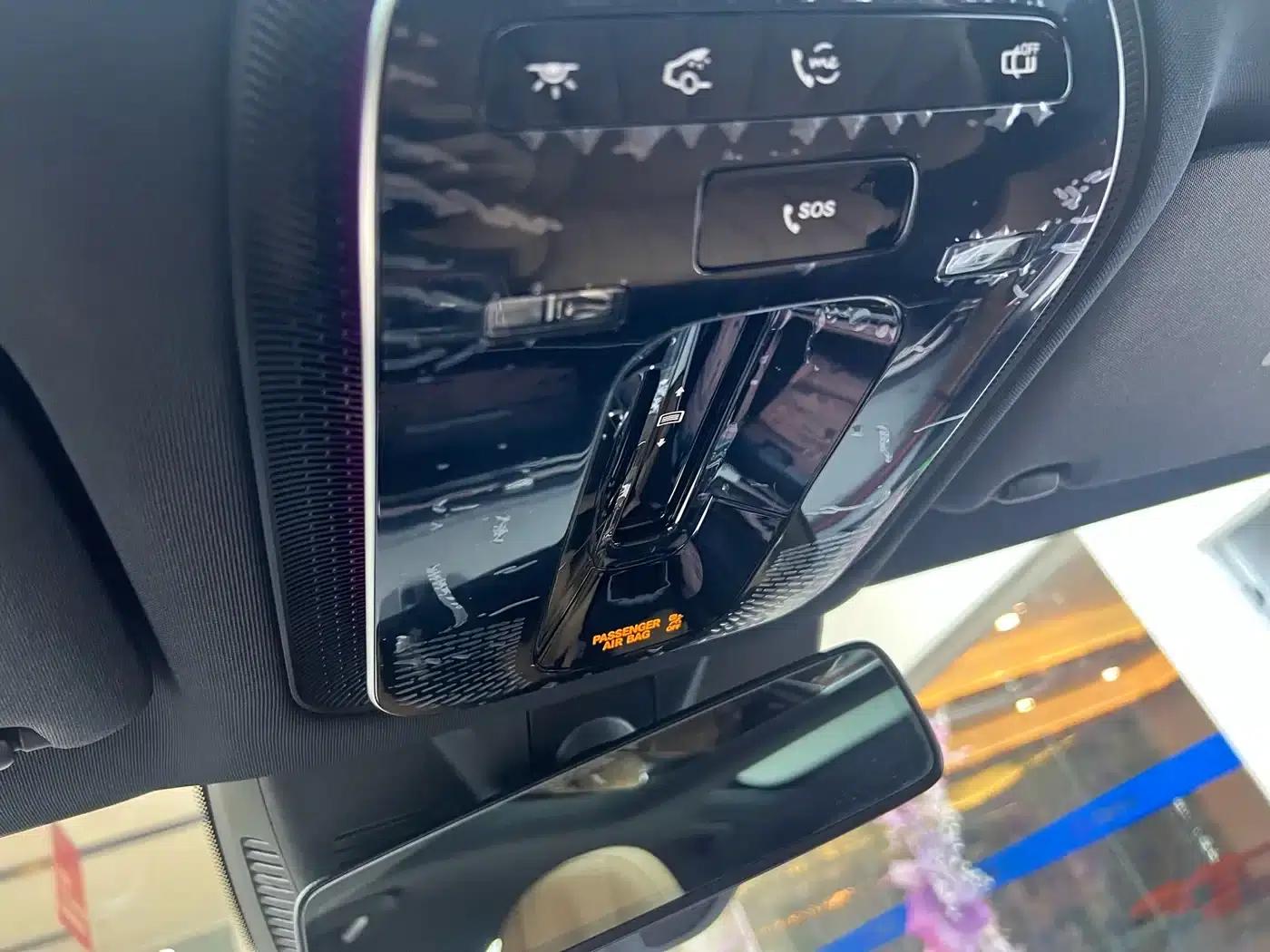 Mercedes-Benz E-Class PHEV 2024 E 350 e L Plug-in Hybrid Sedan — миниатюра 12