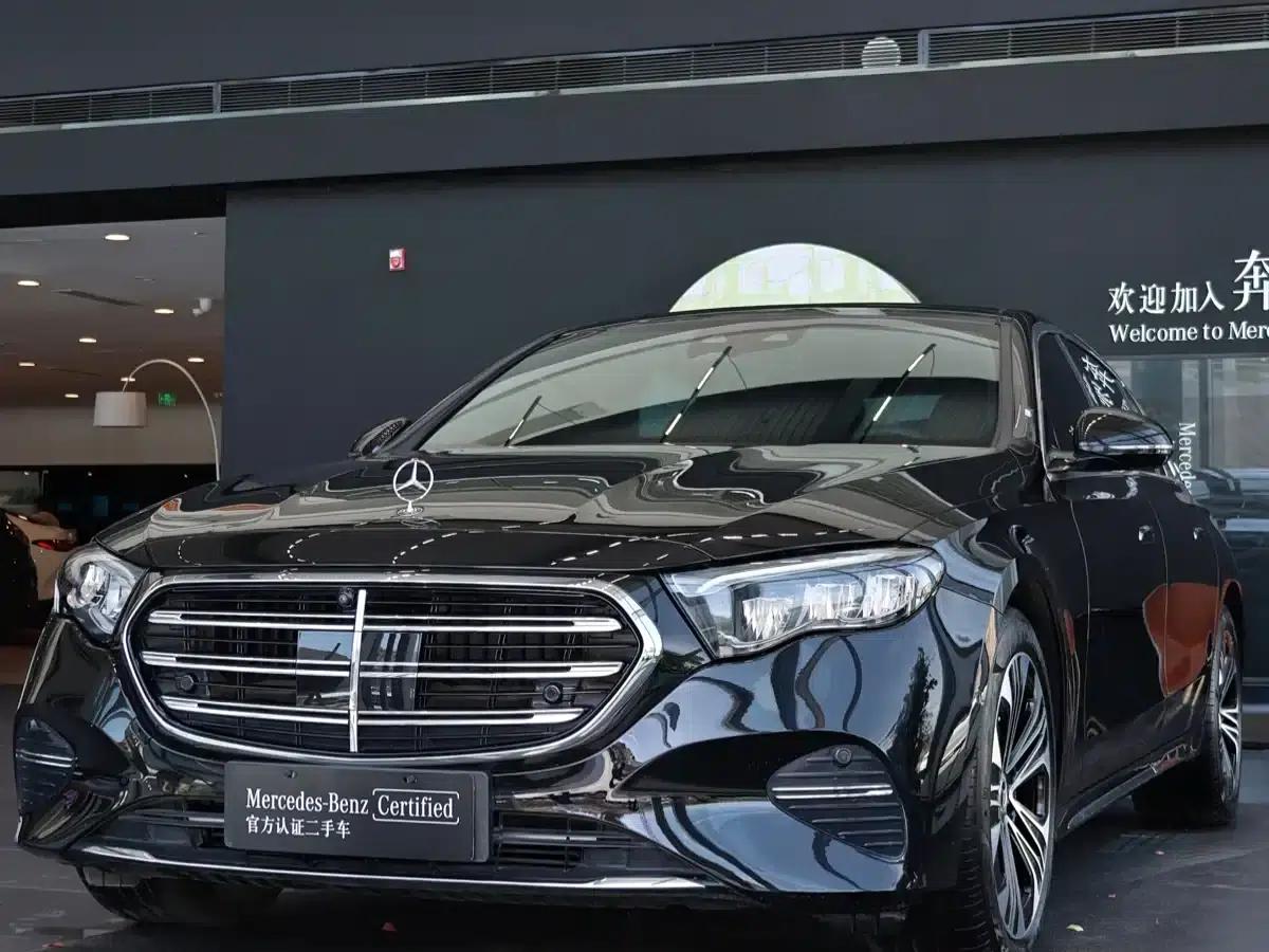 Mercedes-Benz E-Class PHEV 2024 E 350 e L Plug-in Hybrid Sedan — миниатюра 1
