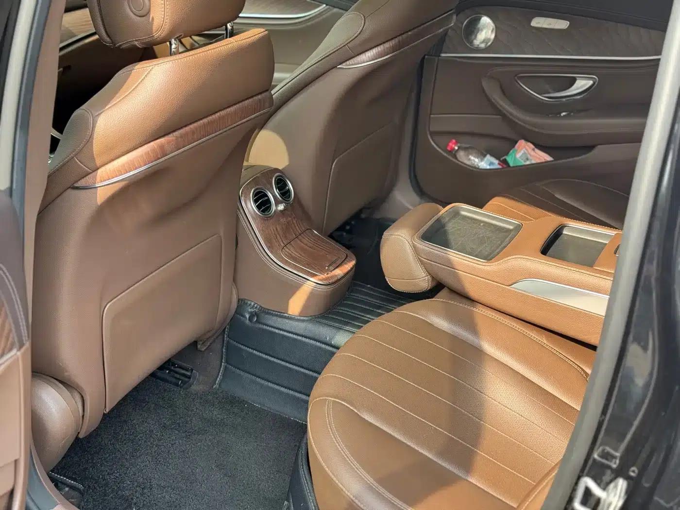 Mercedes-Benz E-Class PHEV 2022 Facelift E 350 e L Plug-in Hybrid Sedan — миниатюра 5