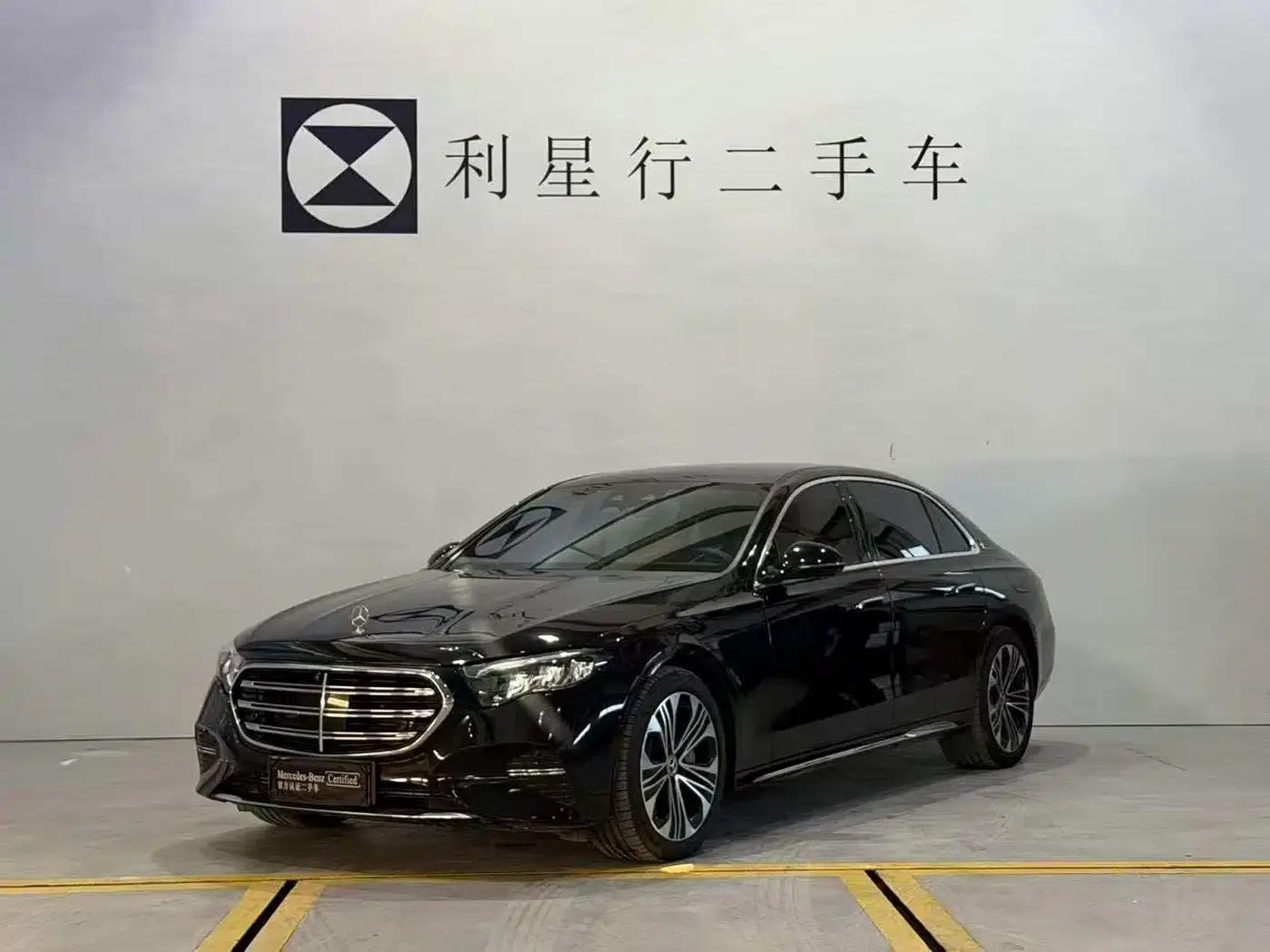 Mercedes-Benz E-Class PHEV 2024 E 350 e L Plug-in Hybrid Sedan — миниатюра 1