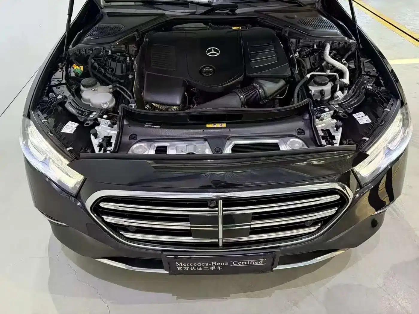 Mercedes-Benz E-Class PHEV 2024 E 350 e L Plug-in Hybrid Sedan — миниатюра 8