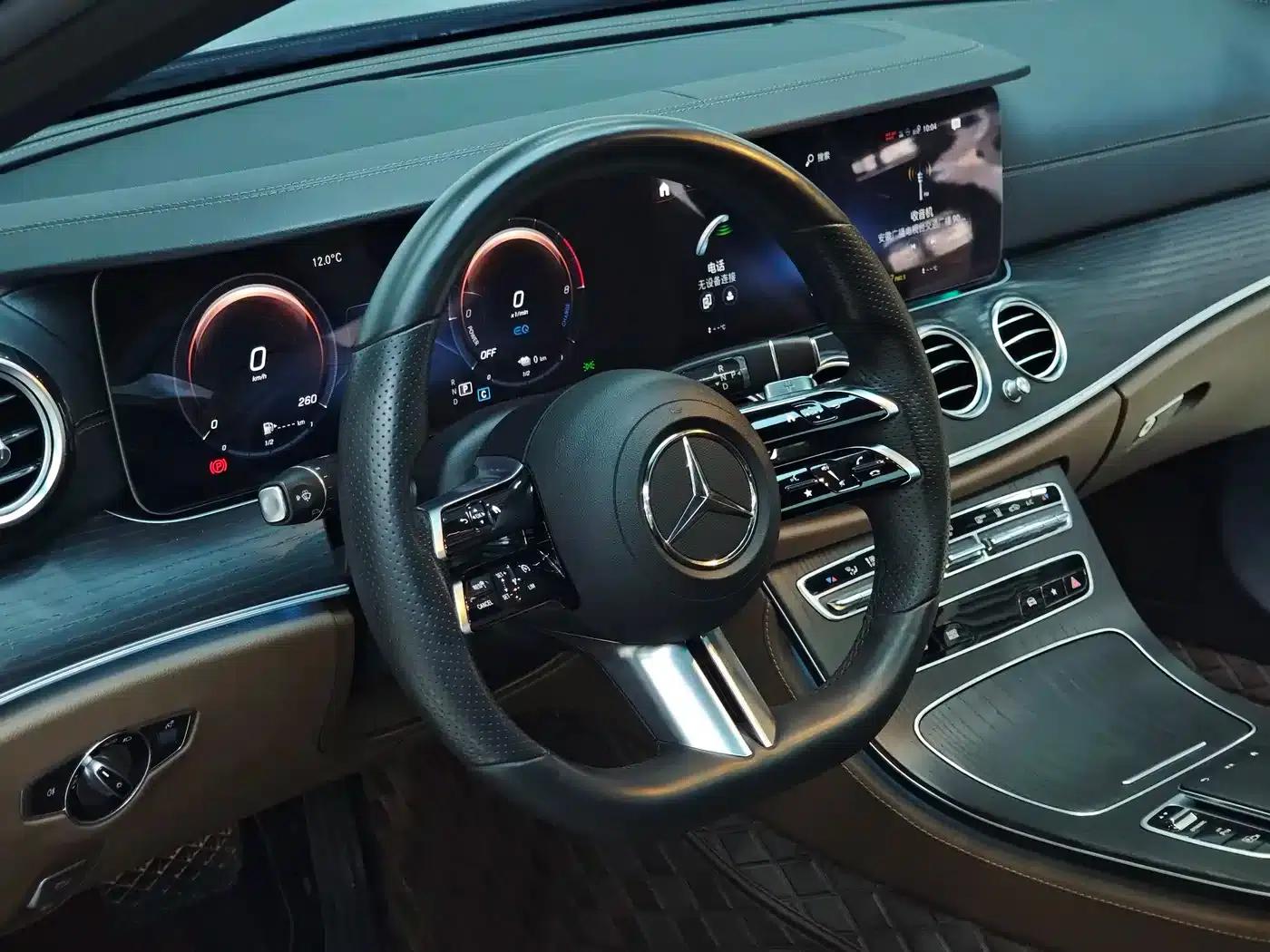 Mercedes-Benz E-Class PHEV 2022 Facelift E 350 e L Plug-in Hybrid Sports Sedan — миниатюра 16