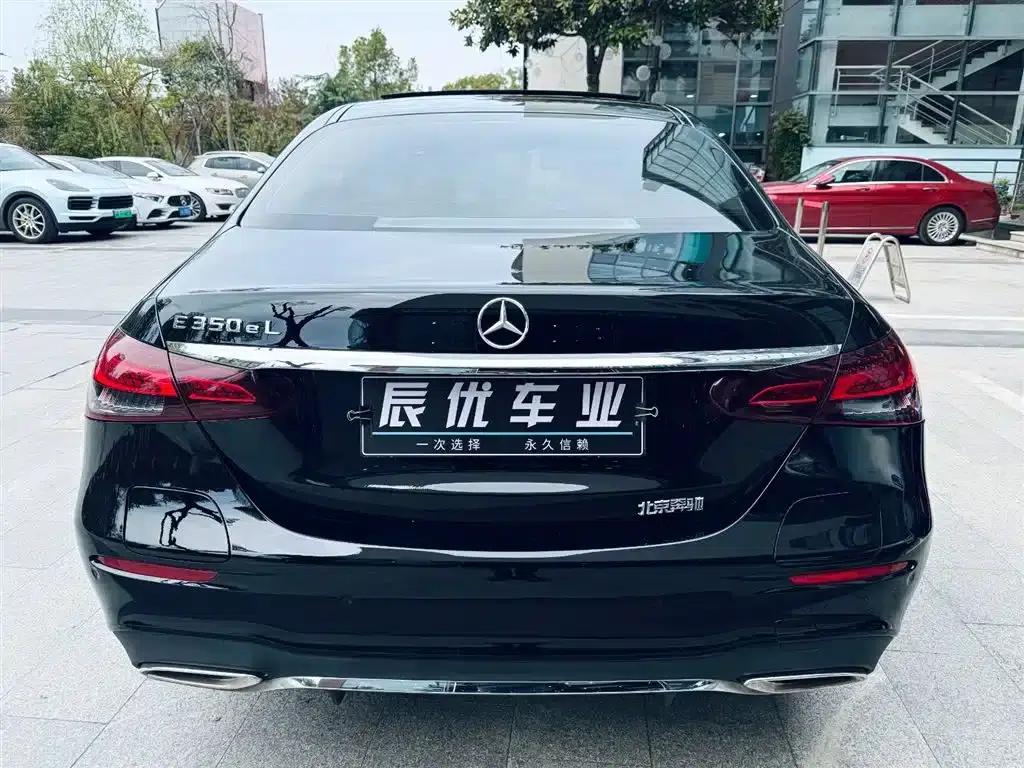 Mercedes-Benz E-Class PHEV 2022 Facelift E 350 e L Plug-in Hybrid Sedan — миниатюра 8