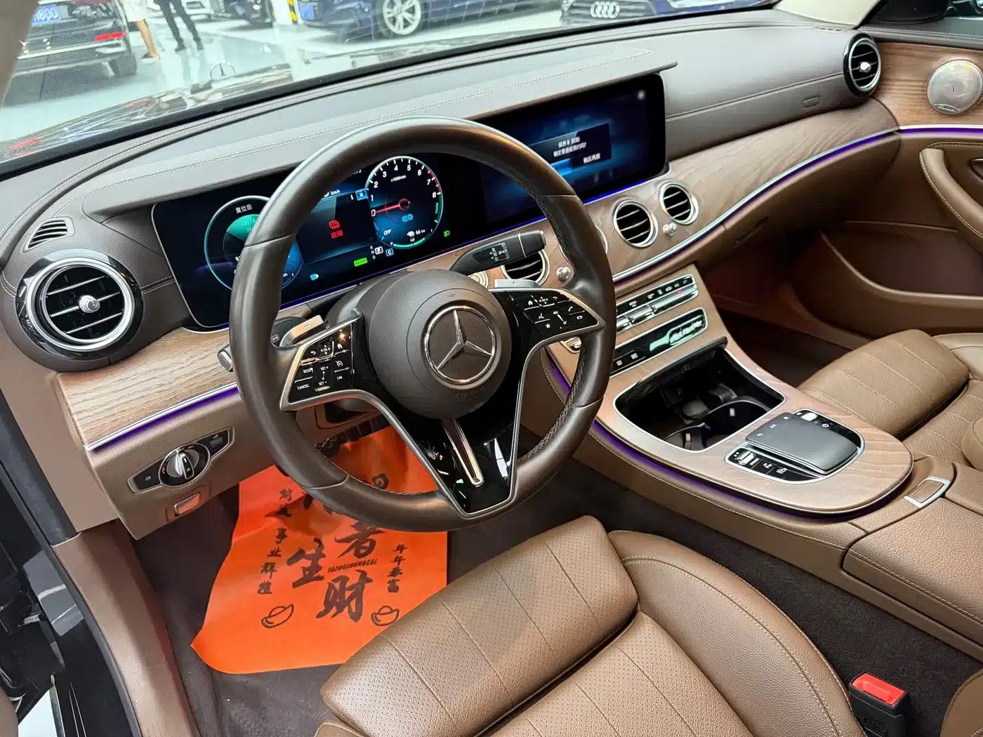 Mercedes-Benz E-Class PHEV 2022 Facelift E 350 e L Plug-in Hybrid Sports Sedan — миниатюра 11