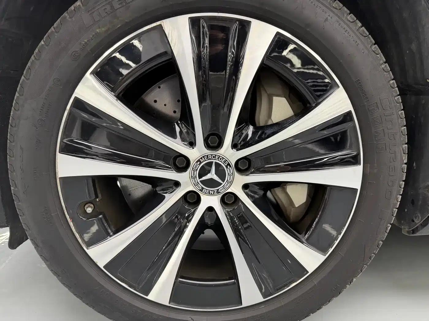Mercedes-Benz E-Class PHEV 2022 Facelift E 350 e L Plug-in Hybrid Sports Sedan — миниатюра 13