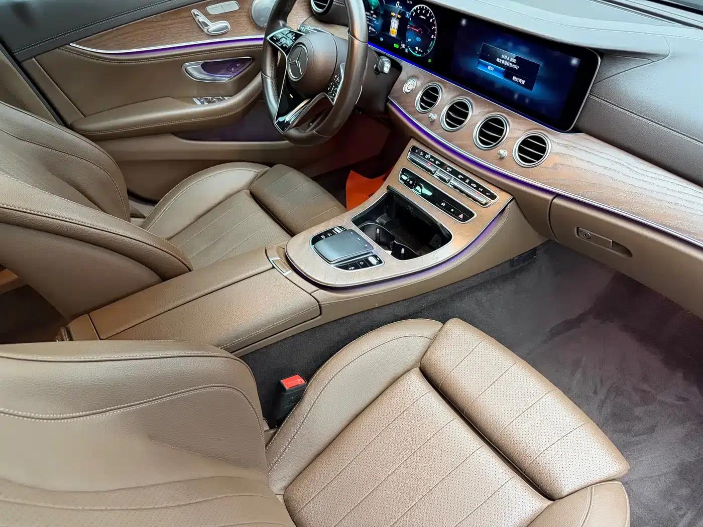 Mercedes-Benz E-Class PHEV 2022 Facelift E 350 e L Plug-in Hybrid Sports Sedan — миниатюра 4