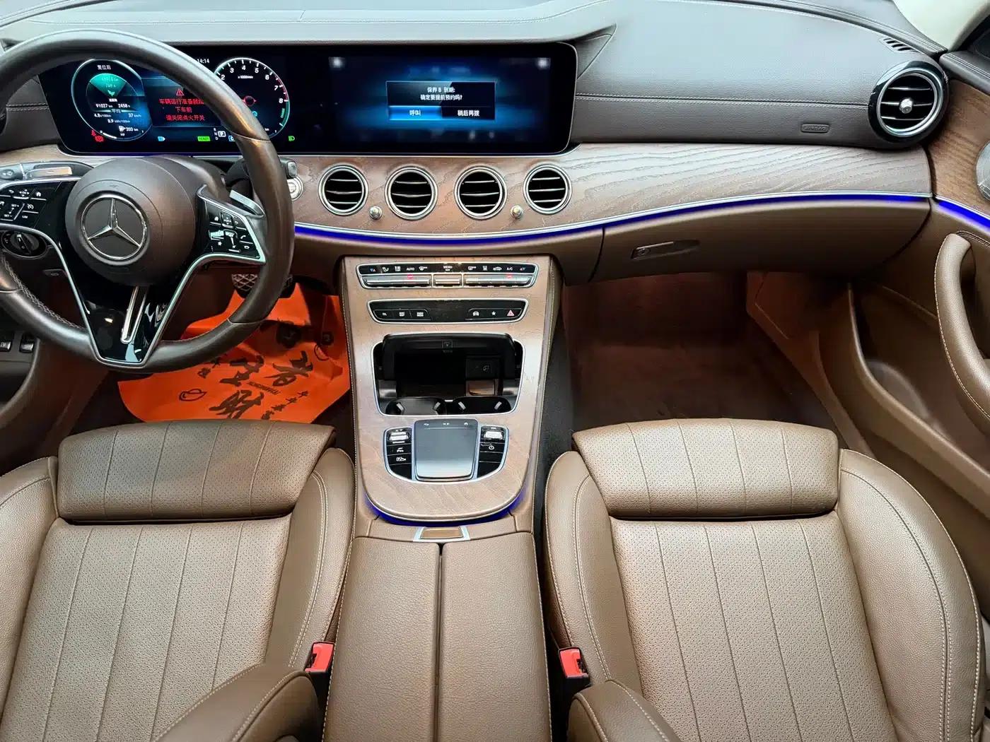 Mercedes-Benz E-Class PHEV 2022 Facelift E 350 e L Plug-in Hybrid Sports Sedan — миниатюра 6