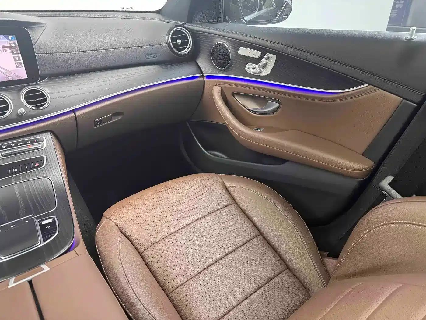 Mercedes-Benz E-Class PHEV 2023 E 350 e L Plug-in Hybrid Sports Sedan — миниатюра 21