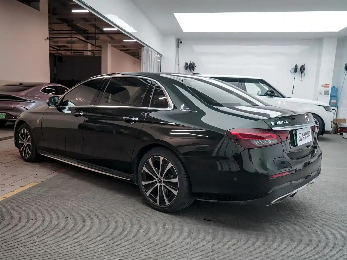Mercedes-Benz E-Class PHEV 2021 E 350 e L Plug-in Hybrid Sedan — миниатюра 5