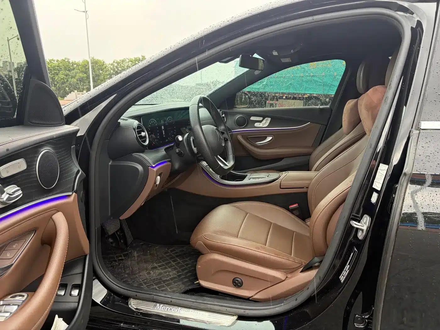 Mercedes-Benz E-Class PHEV 2022 Facelift E 350 e L Plug-in Hybrid Sports Sedan — миниатюра 4