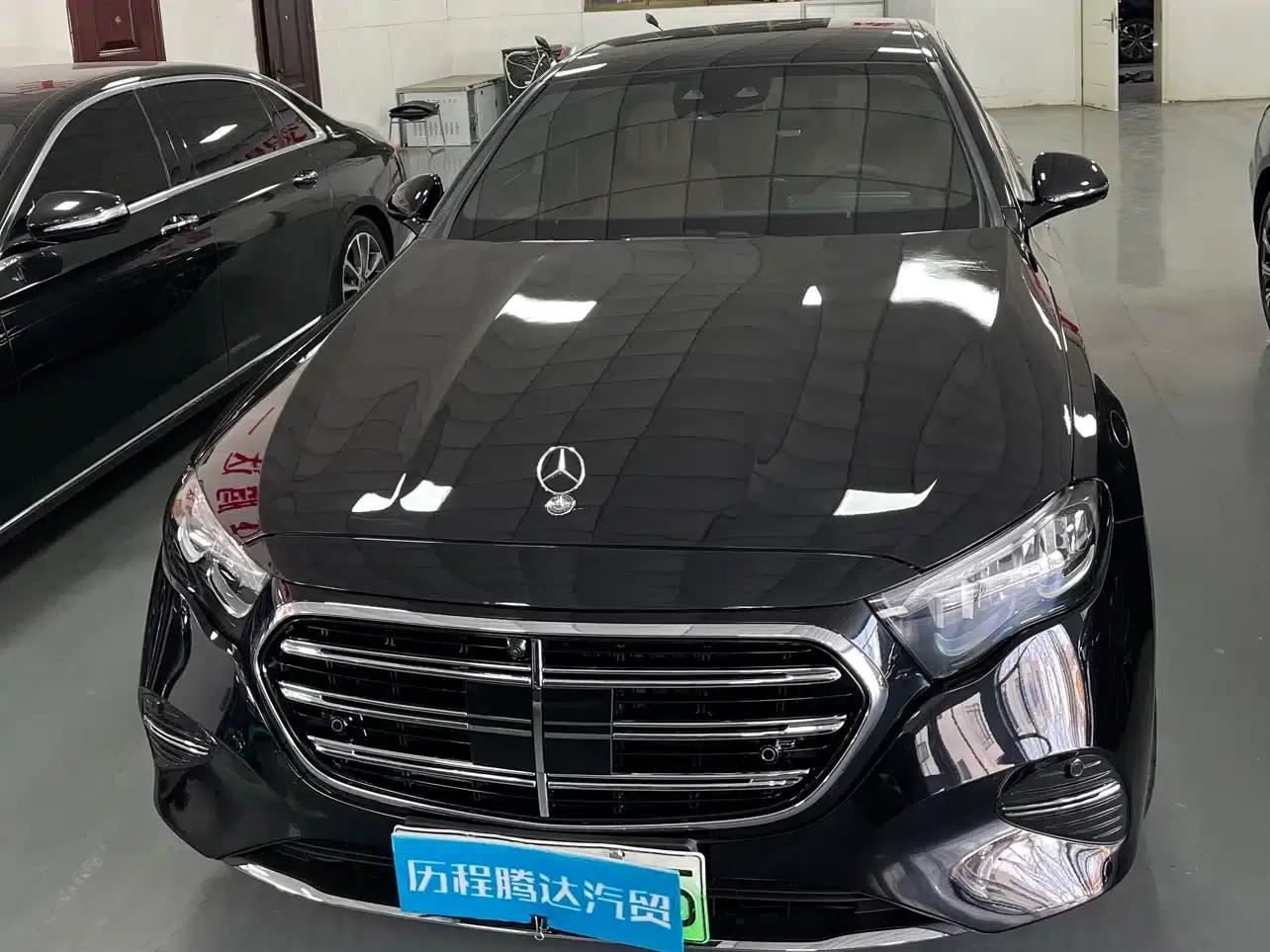 Mercedes-Benz E-Class PHEV 2024 E 350 e L Plug-in Hybrid Sedan — миниатюра 2