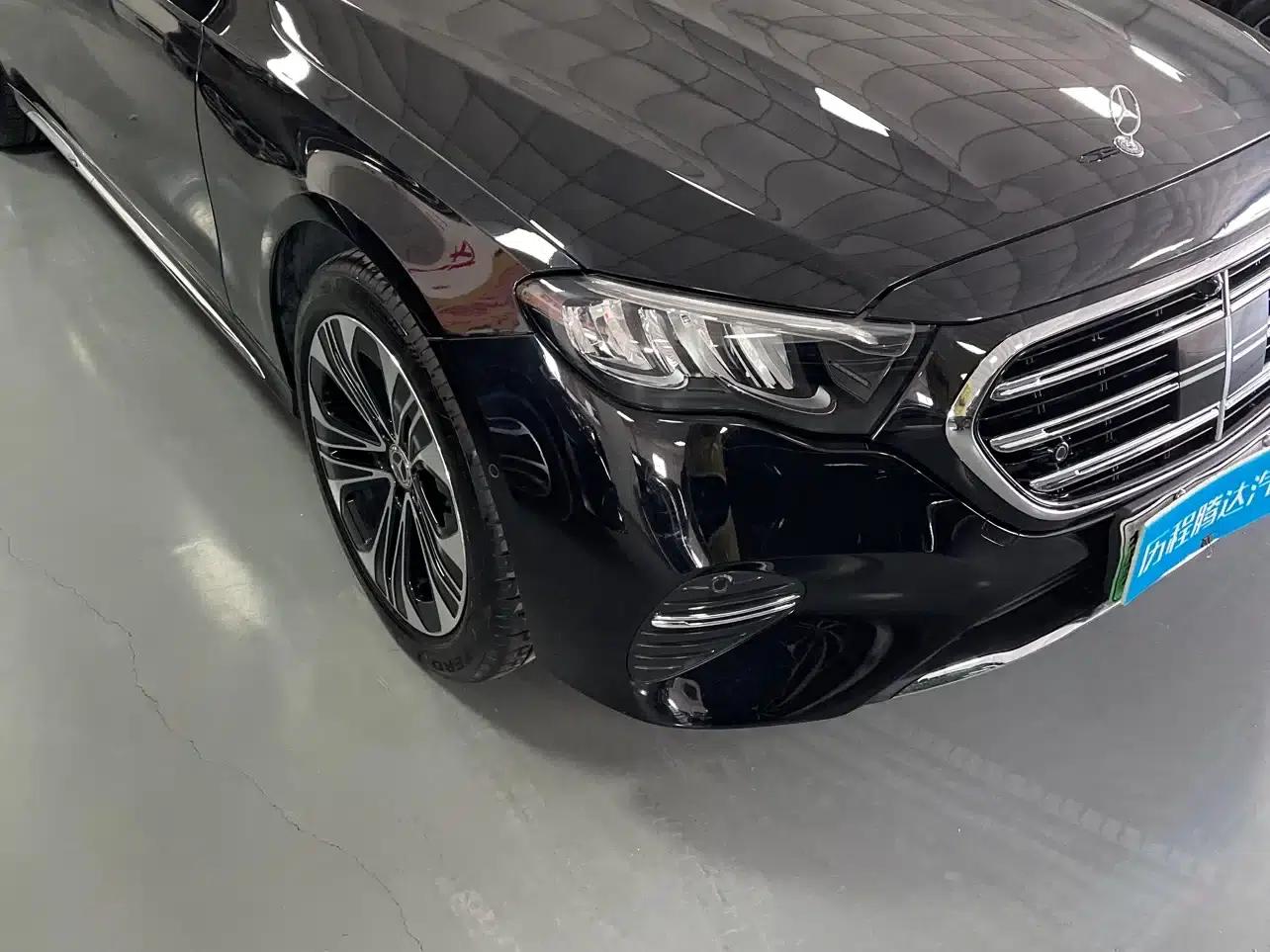 Mercedes-Benz E-Class PHEV 2024 E 350 e L Plug-in Hybrid Sedan — миниатюра 5