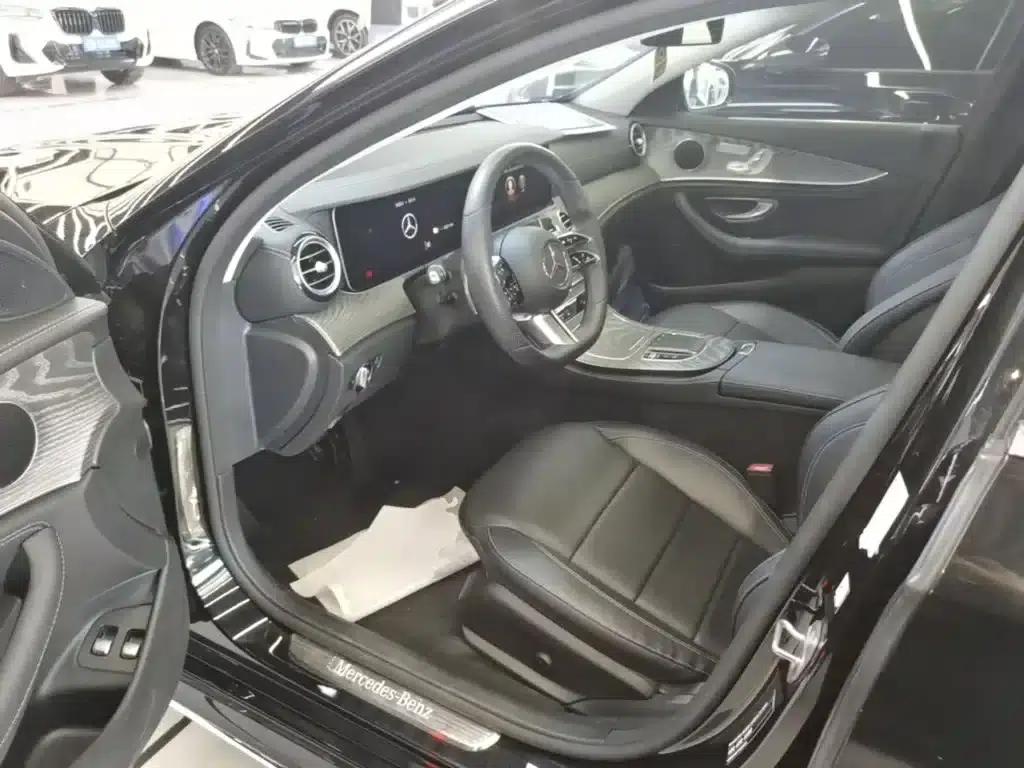 Mercedes-Benz E-Class PHEV 2022 Facelift E 350 e L Plug-in Hybrid Sports Sedan — миниатюра 16