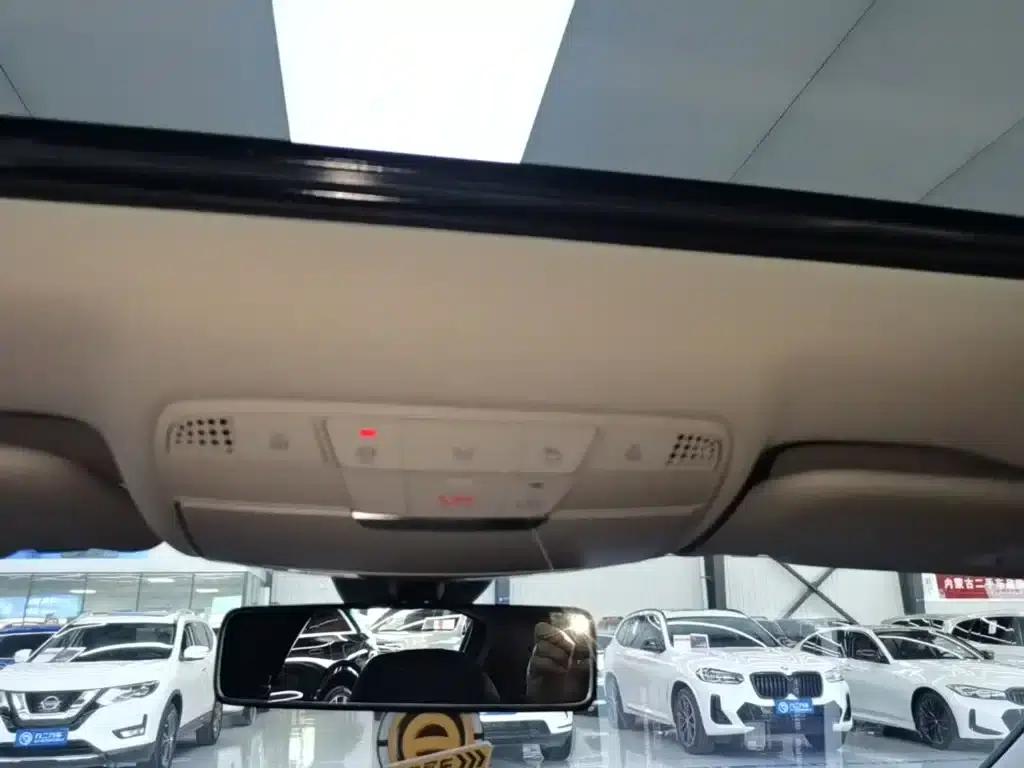 Mercedes-Benz E-Class PHEV 2022 Facelift E 350 e L Plug-in Hybrid Sports Sedan — миниатюра 18