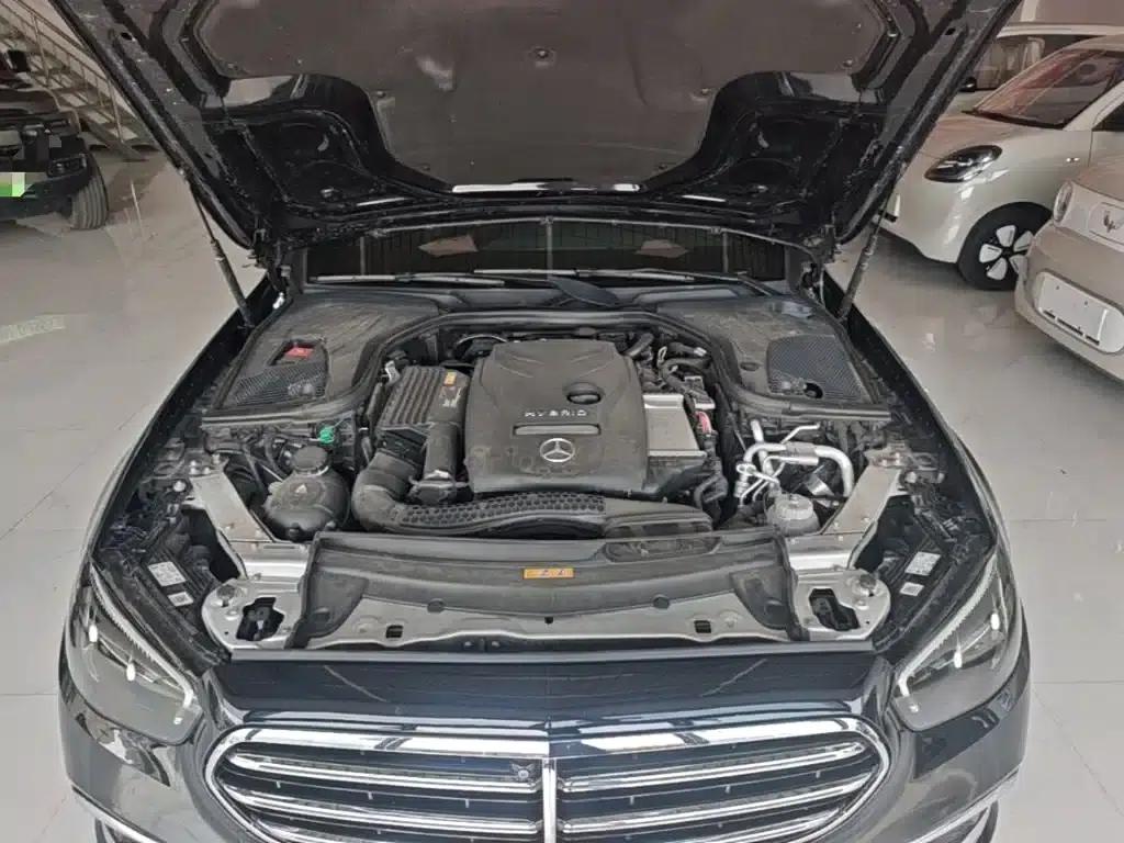 Mercedes-Benz E-Class PHEV 2022 Facelift E 350 e L Plug-in Hybrid Sports Sedan — миниатюра 20