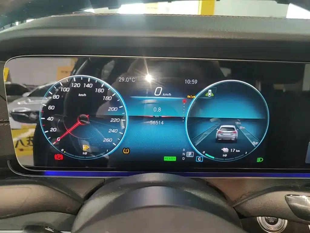 Mercedes-Benz E-Class PHEV 2023 E 350 e L Plug-in Hybrid Sports Sedan — миниатюра 12