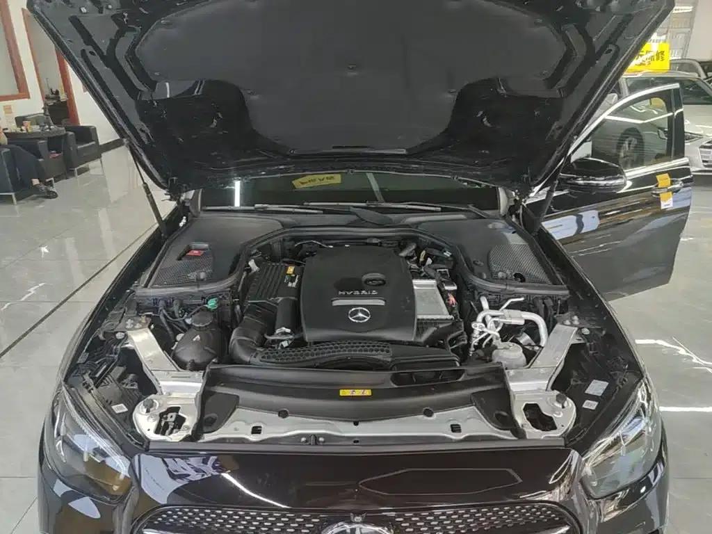 Mercedes-Benz E-Class PHEV 2023 E 350 e L Plug-in Hybrid Sports Sedan — миниатюра 20